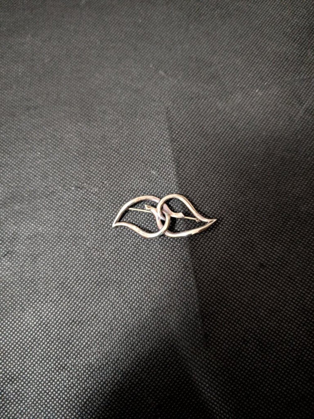 Vintage Tiffany & Co double leaf pin